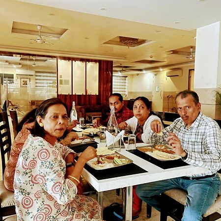 Mayda Inn- A Boutique Hotel Új-Delhi Kültér fotó